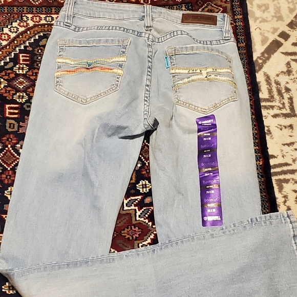 ROCK & ROLL  X  HOOEY. NWT MID RISE BOOTCUT 26 X  36. TALL LIGHT WASH. - Picture 10 of 11